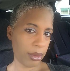 Meet your Posher, Toni